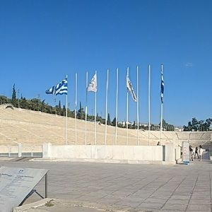 Meet your Posher, Joelle